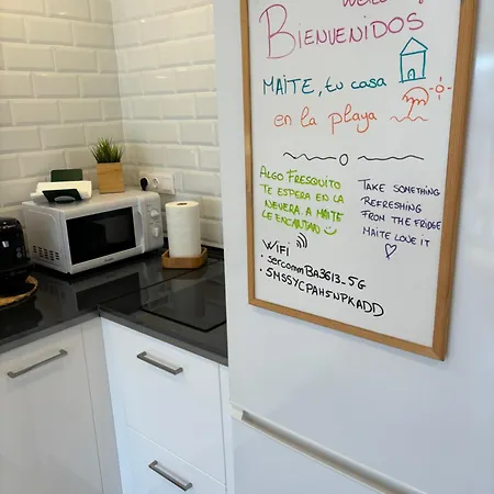 Apartamento Maite, Tu Casa En La Playa *
